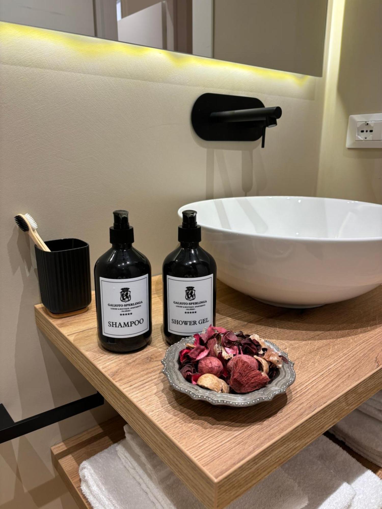 Galioto Sperlinga Luxury Boutique Apartments 팔레르모 외부 사진